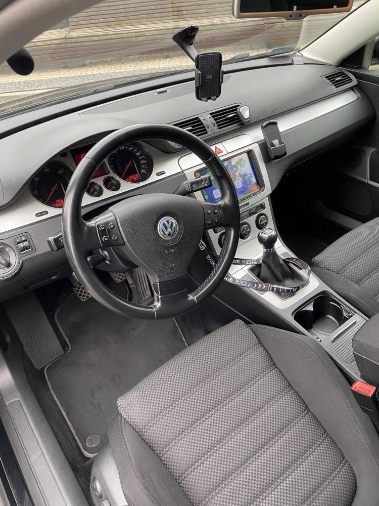 ox_vw-passat-sport-line-20tdi-170-km-stan-bardzo-dobry