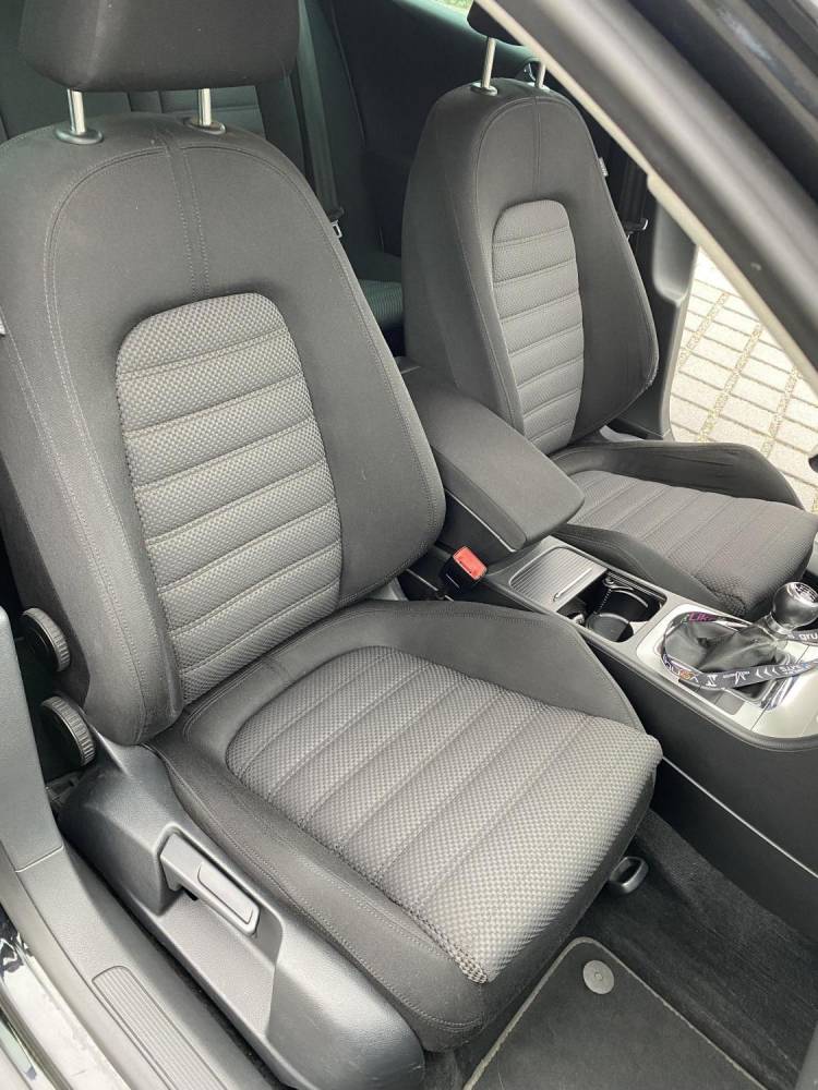 ox_vw-passat-sport-line-20tdi-170-km-stan-bardzo-dobry