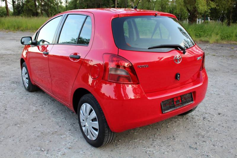 ox_toyota-yaris-10-2007-113-tys-km