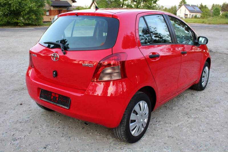 ox_toyota-yaris-10-2007-113-tys-km