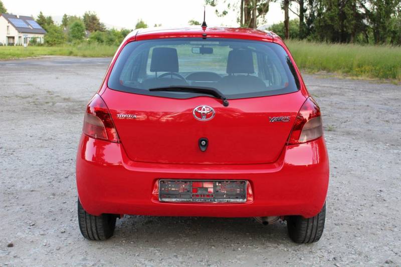 ox_toyota-yaris-10-2007-113-tys-km
