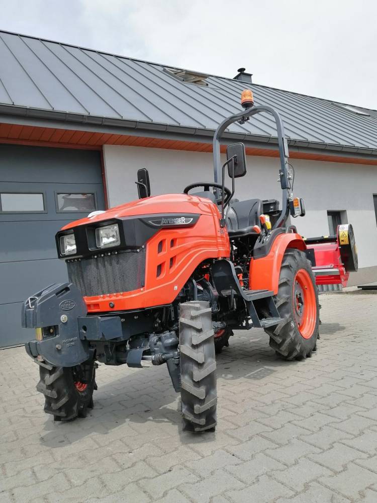 ox_traktor-26koni-avenger-nowy-4x4