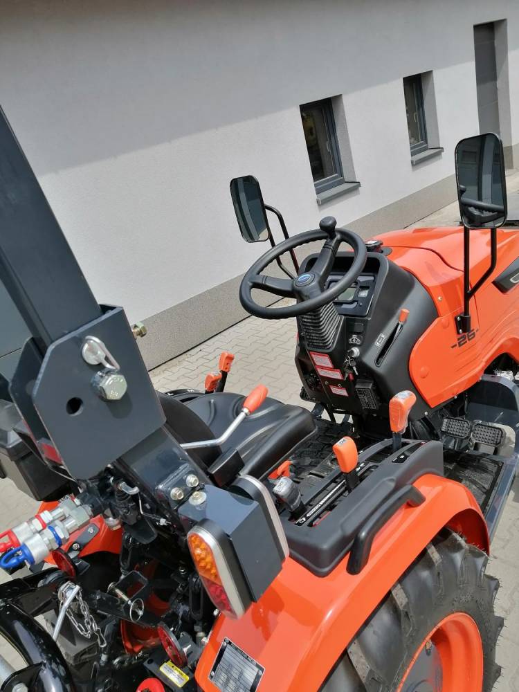 ox_traktor-26koni-avenger-nowy-4x4