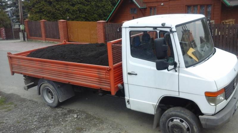 ox_ziemia-czarna-siana-najwyzsza-jakosc-transport