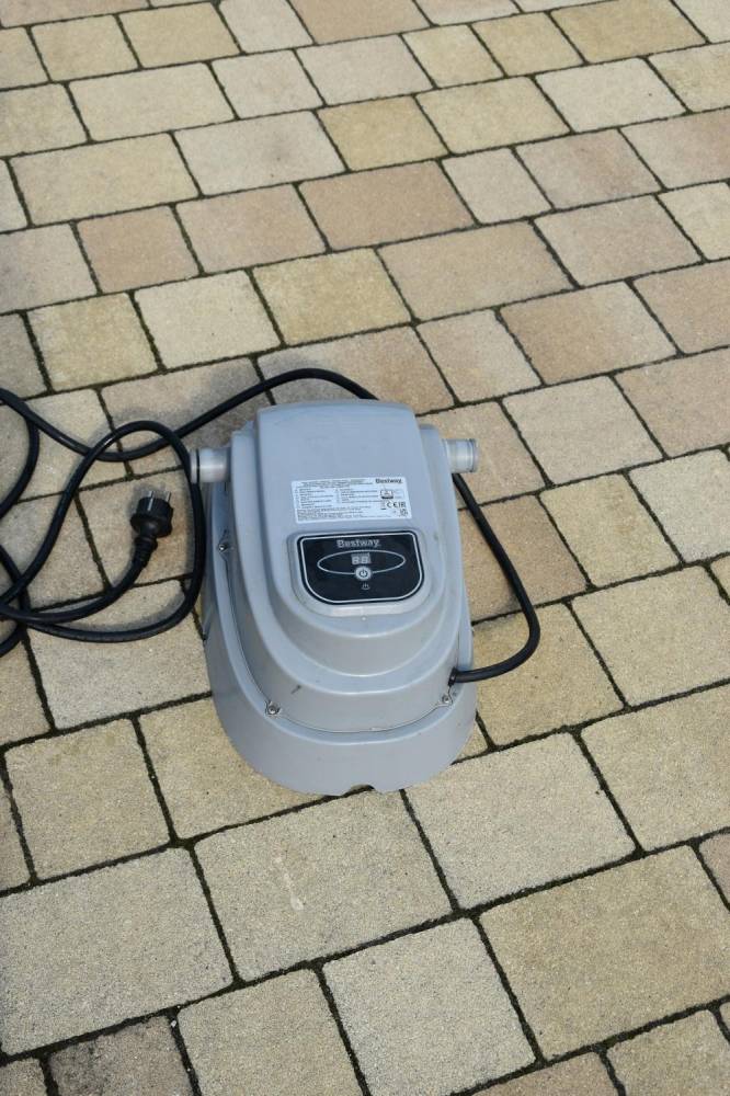 ox_elektryczny-podgrzewacz-wody-w-basenie-bestway-58259