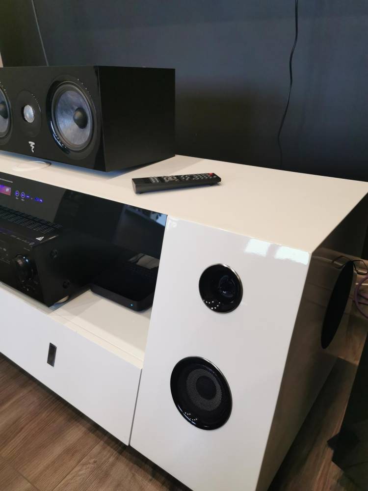ox_polka-rtv-pod-tv