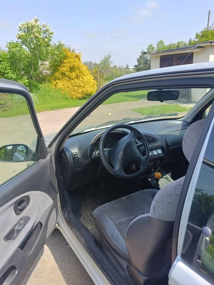 ox_sprzedam-citroena-saxo