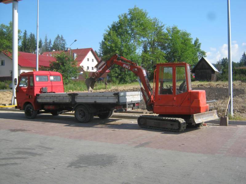 ox_minikoparka-wywrotka-uslugi