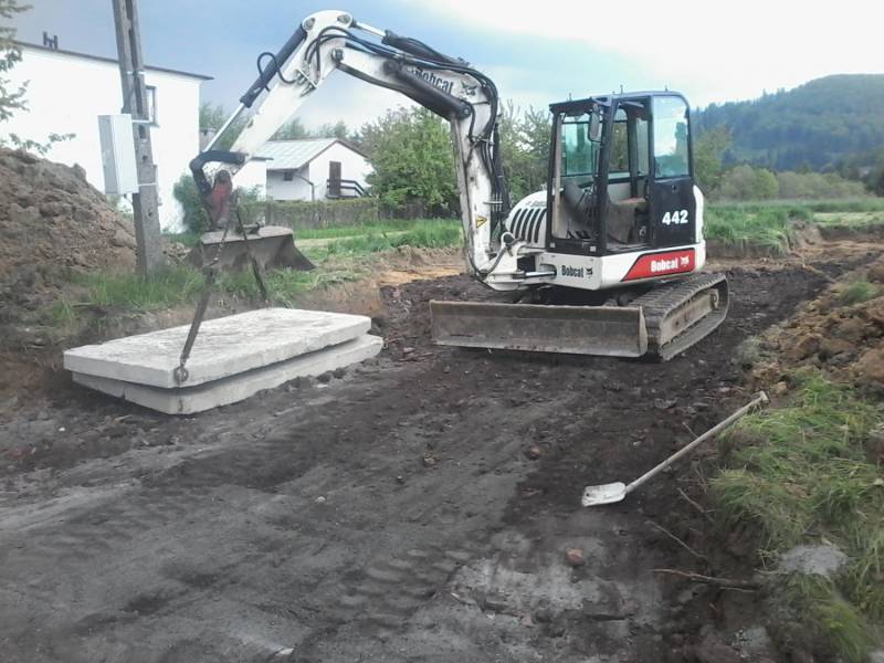 ox_koparko-ladowarka-minikoparka-uslugi