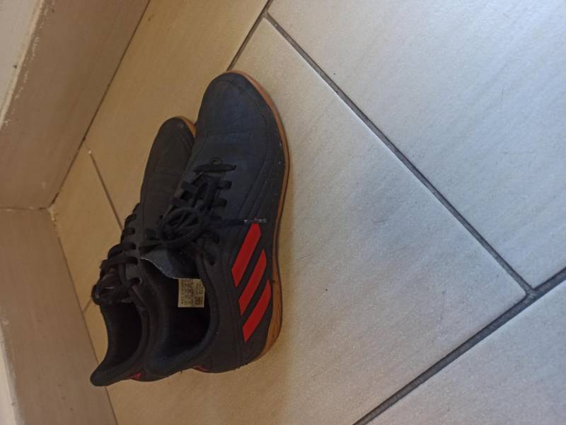 ox_buty-adidas-na-hale-halowki-r-36-225cm