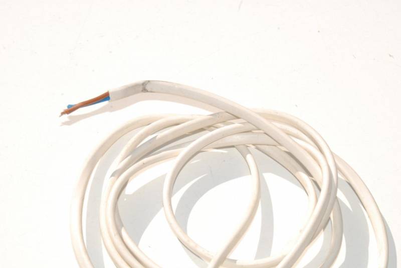 ox_kabel-zasilajacy-przewod-z-wtyczka-2-x-05-mm2-160