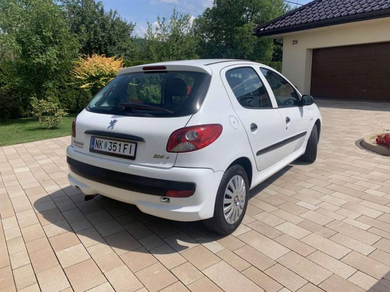 ox_peugeot206-11benzyna-klimatyzacja-rok-2009-bezwypadkowy