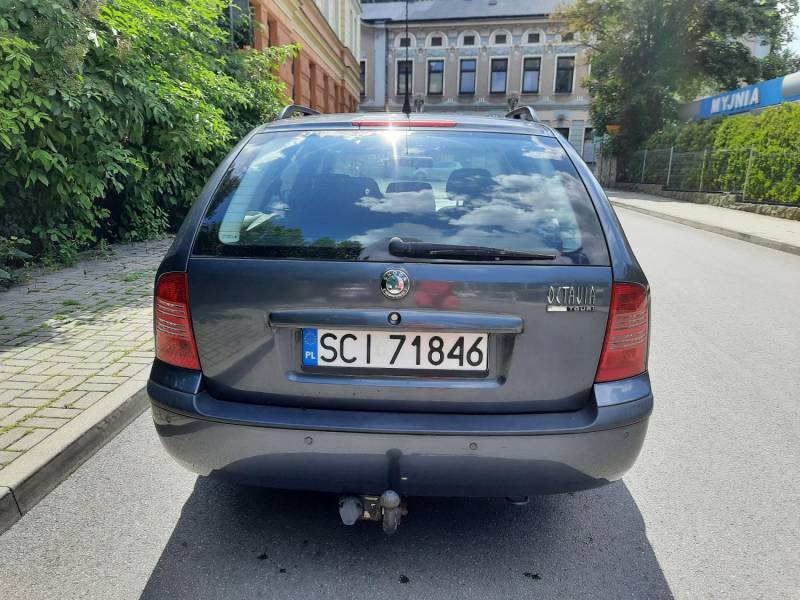 ox_skoda-octavia-kombi-2007-r