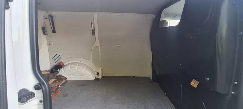 ox_vw-transporter-2013-rok-kilima-elektryka