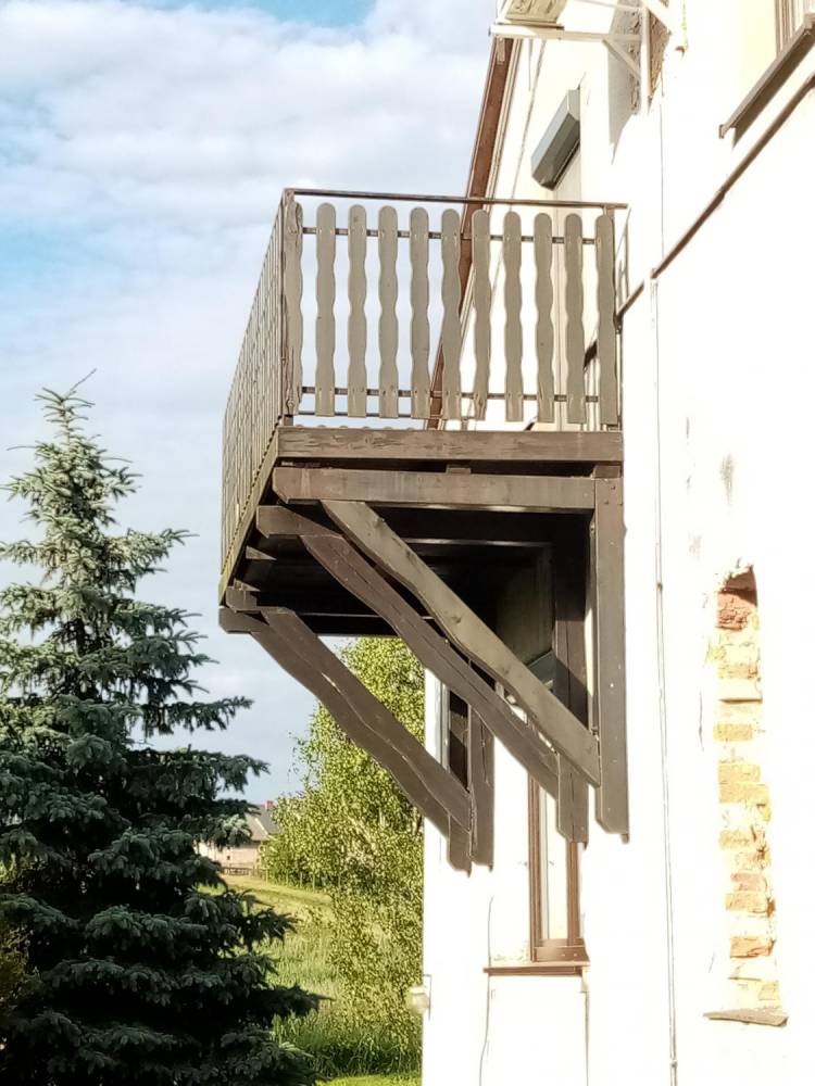 ox_balkon-drewniany-podwieszany-szer-161cm-dlugosc-412cm