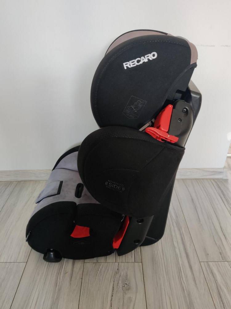 ox_fotelik-recaro-young-sport-9-mscy-12-lat
