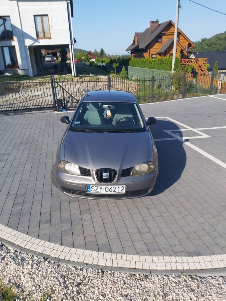 ox_okazja-sprzedam-seata-ibize-12-benzyna