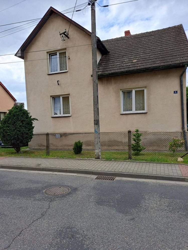 ox_dom-na-sprzedaz-w-skoczowie-swietna-lokalizacja
