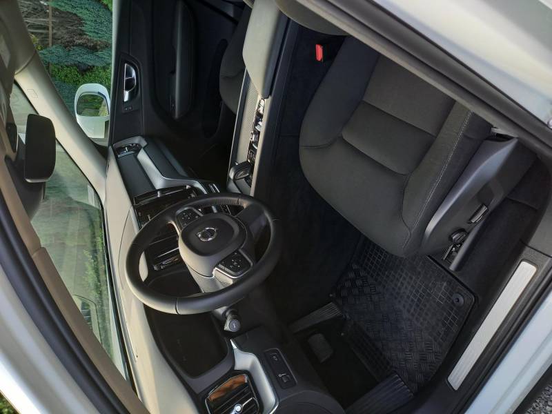 ox_volvo-xc60