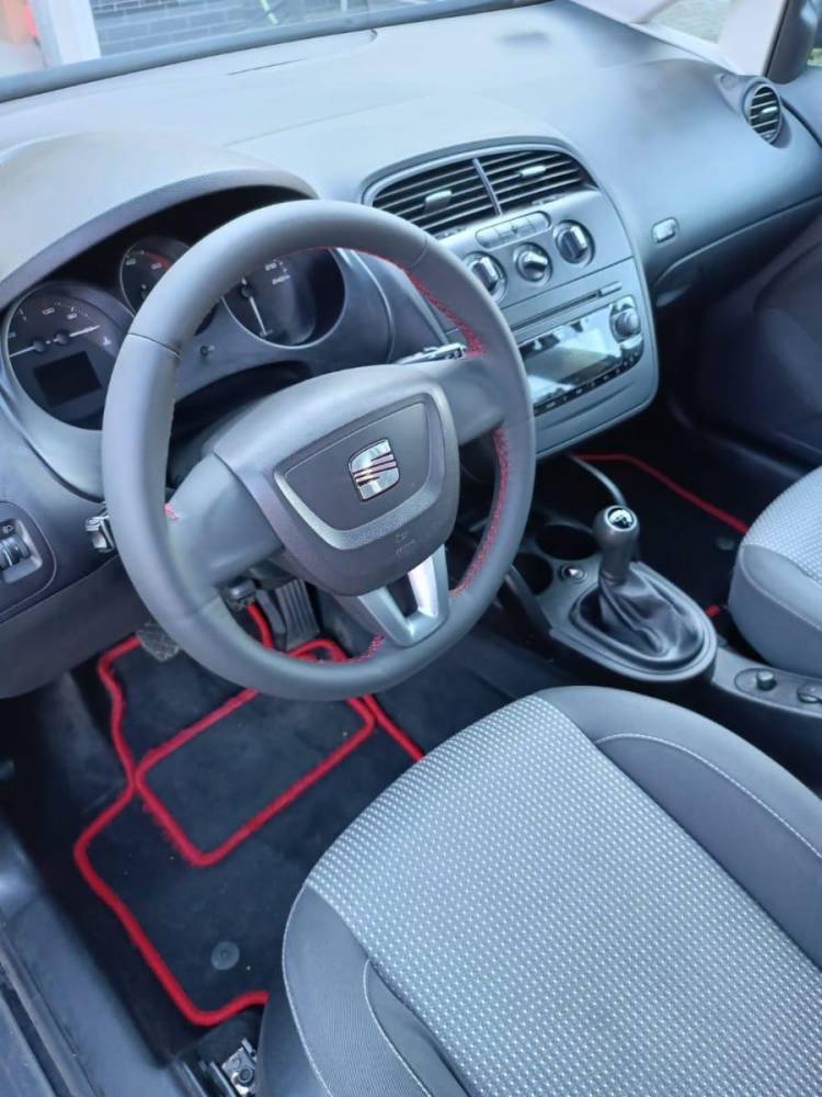 ox_sprzedam-seat-altea-xl-2010-r-19-tdi-105-km-bez-dpf-krajowy-1-wl