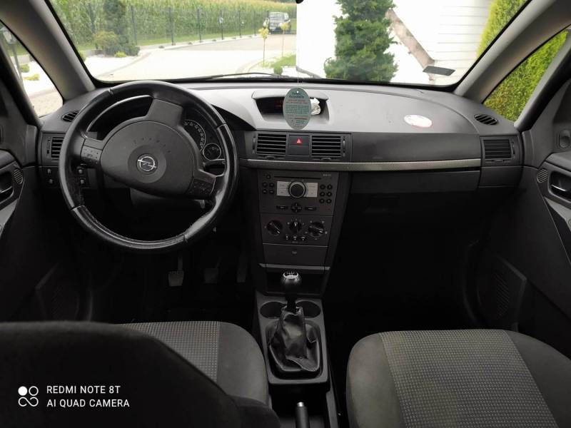 ox_opel-meriva-2009-rok-uszkodzony