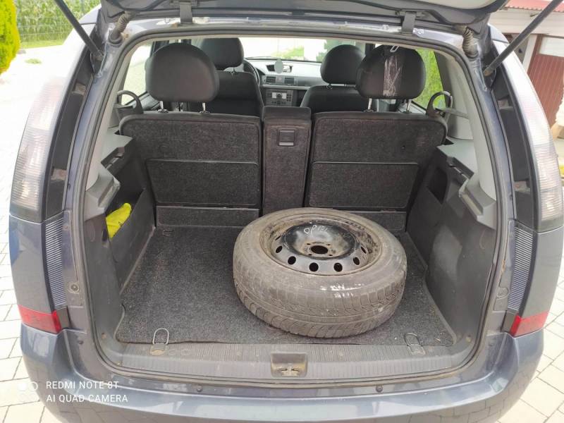 ox_opel-meriva-2009-rok-uszkodzony