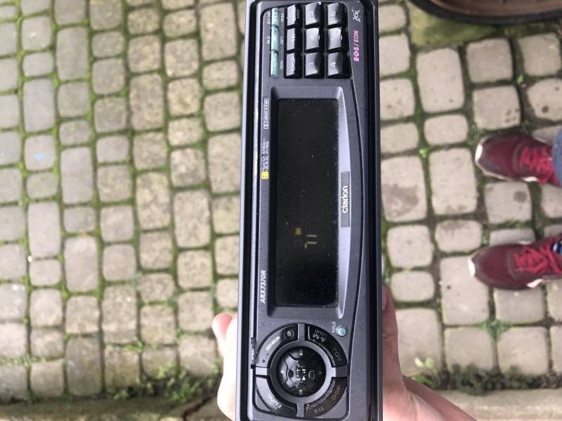 ox_radio-clarion-arx7370r