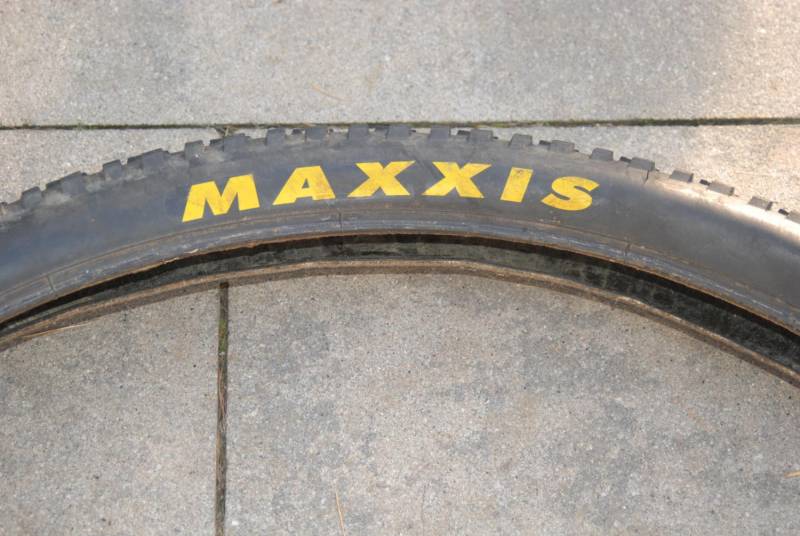 ox_opona-rowerowa-maxxis-ikon-29x225-60-psi-zwijana