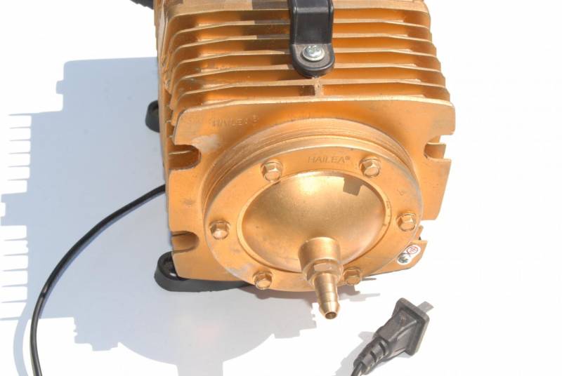 ox_pompa-powietrza-akwarium-oczko-hailea-120lmin195w