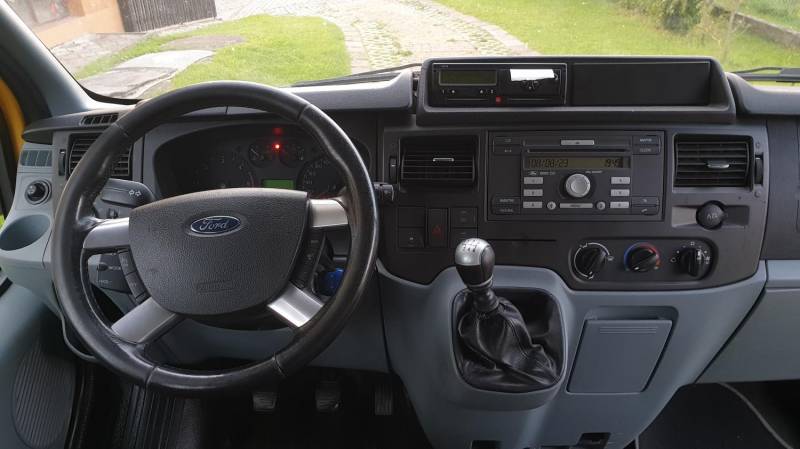 ox_ford-transit-125-km-2010r-9-osobowy-mk-7-klimatyzacja