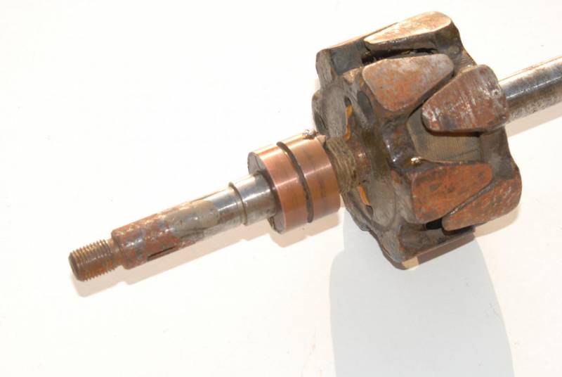 ox_wirnik-alternatora-fiat-126p-maluch-elmot