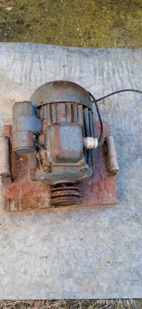 ox_silnik-elektryczny-1-fazowy-750w-idealny-do-roznych-zastosowan