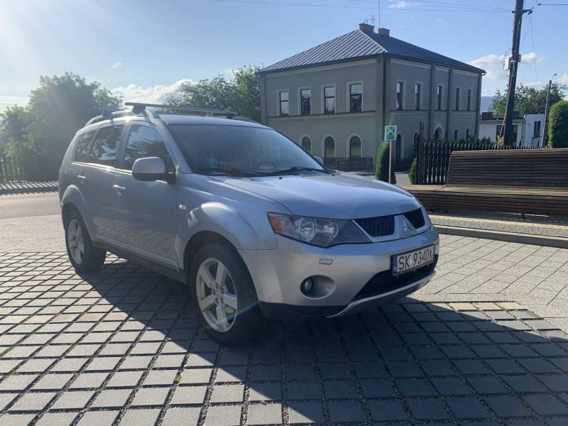 ox_mitsubishi-outlander-20-did-intense