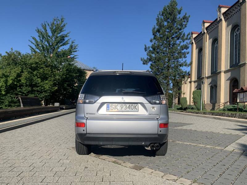 ox_mitsubishi-outlander-20-did-intense