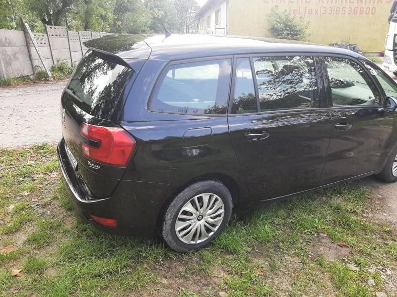 ox_citroen-c4-grand-picasso