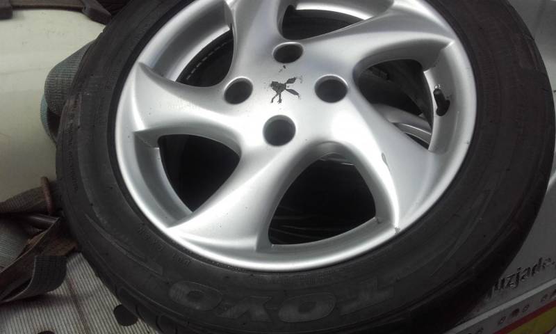 ox_peugeot-206-felgi-aluminiowe-kola