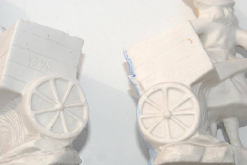 ox_stara-figurka-figurki-porcelanowa-wazoniki-wazoniki-dziewczyna-i-chlop
