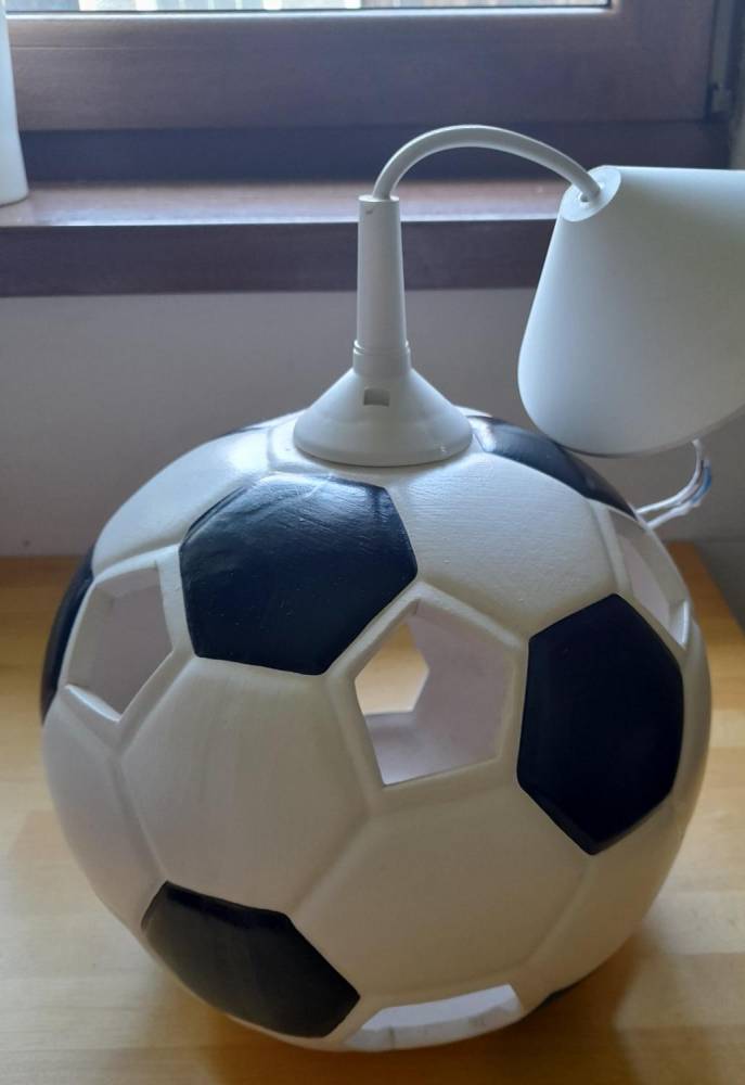 ox_sprzedam-lampe-do-pokoju-dla-chlopaka