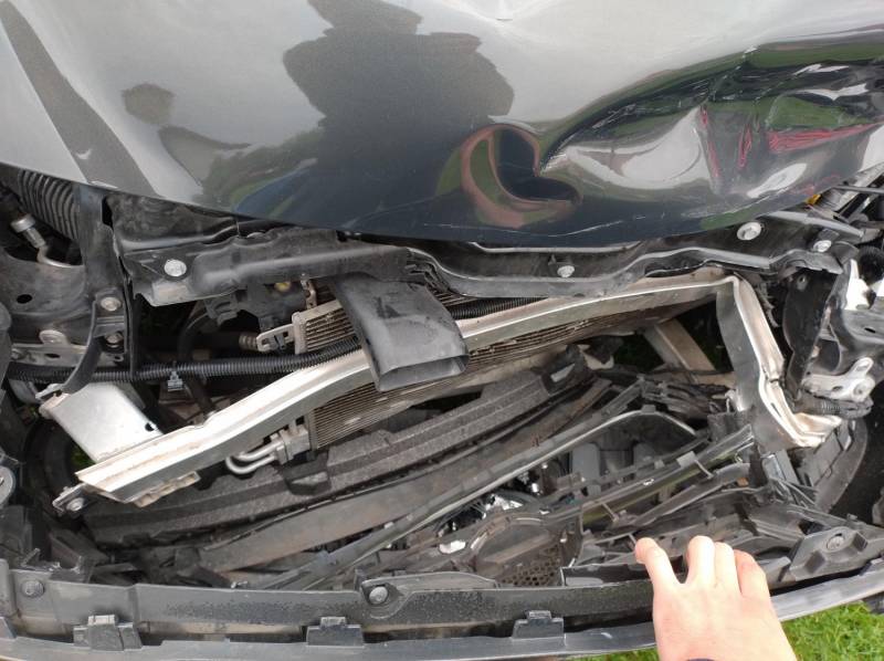 ox_opel-corsa-e-14-benzyna-2015r-przebieg-40-tys-km-1wl-uszkodzony