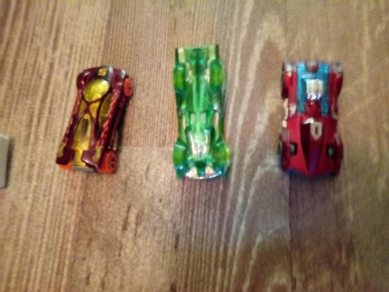 ox_tor-samochodziki-hotwheels