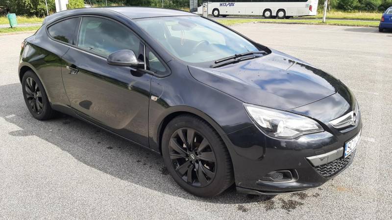 ox_opel-astra-j-gtc