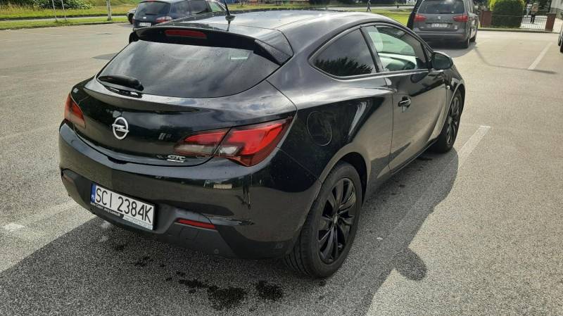 ox_opel-astra-j-gtc