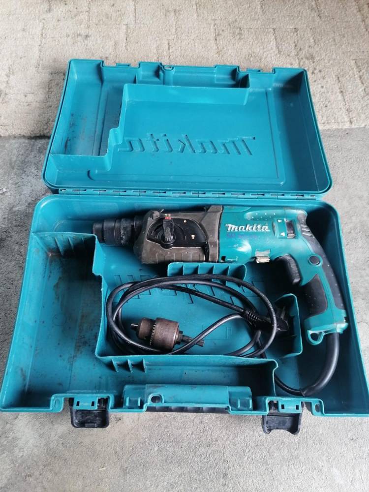 ox_mlotowiertarka-makita-hr2470-walizka