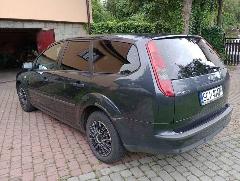 ox_sprzedam-ford-focus
