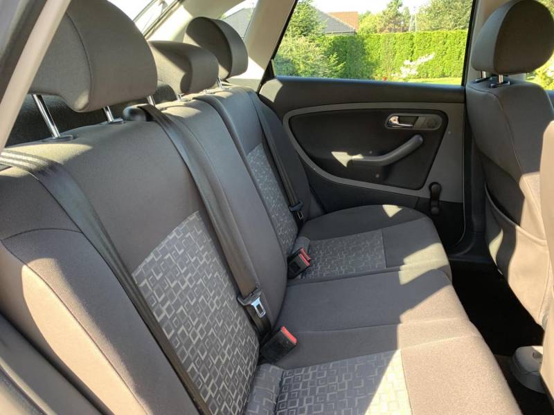 ox_seat-ibiza-14-benzyna-klimatyzacja-tempomat-rok-2008-bezwypadkowy