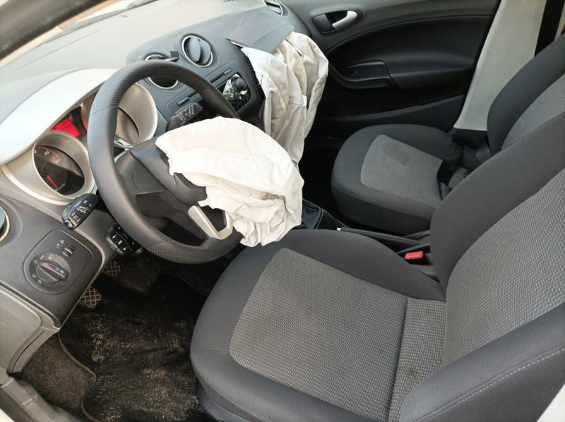ox_seat-ibiza-12-tsi-benzyna-2011-r-105-km-uszkodzony