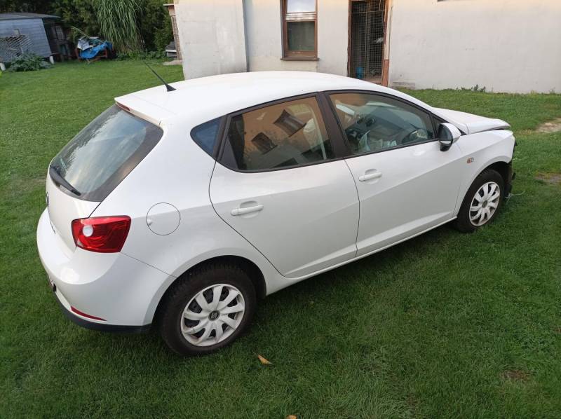ox_seat-ibiza-12-tsi-benzyna-2011-r-105-km-uszkodzony