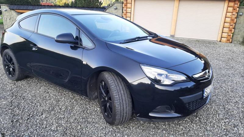 ox_opel-astra-j-gtc