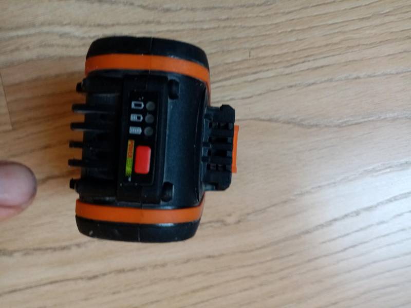 ox_akumulator-20v-4ah-worx-pro-wa3014