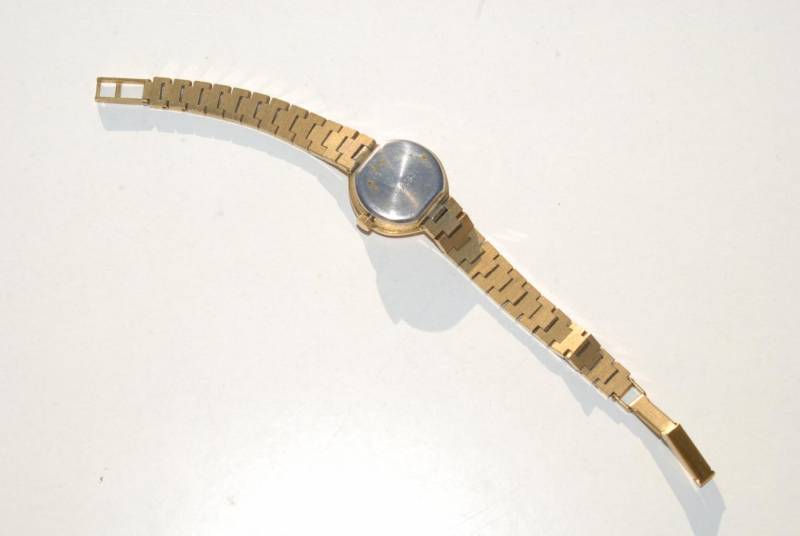 ox_stary-radziecki-zegarek-chaika-ussr-antyk-zabytek